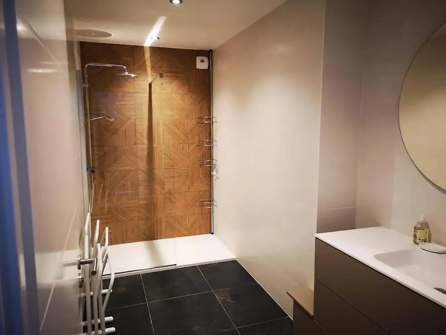 Magnifique Suite Takapuna 4/6P Vue Lac & Montagne Saint-Eustache Apartment