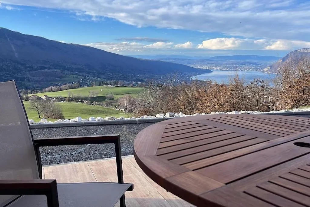 Magnifique Suite Takapuna 4/6P Vue Lac & Montagne Saint-Eustache Apartment